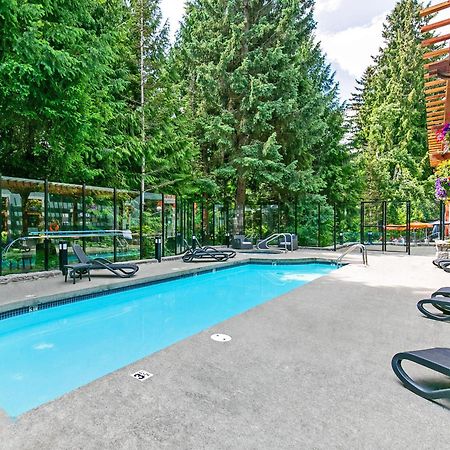 Alpenglow Lodge Studio With Park View By Mva Whistler Exteriör bild